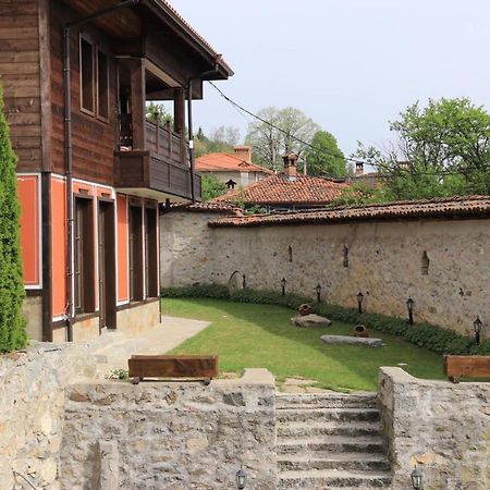 Villa Red House Kopriwschtiza Exterior foto