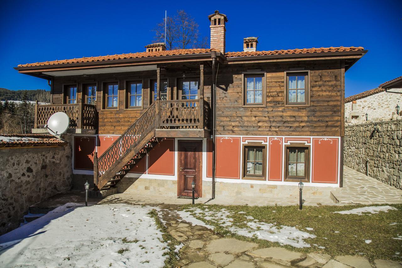 Villa Red House Kopriwschtiza Exterior foto